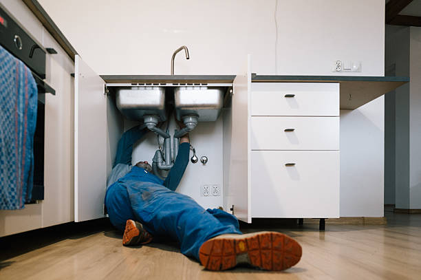 Professional Leak Detection technician working in South Padre Island, TX
